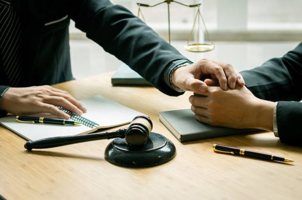 benefits of hiring a workers compensation lawyer